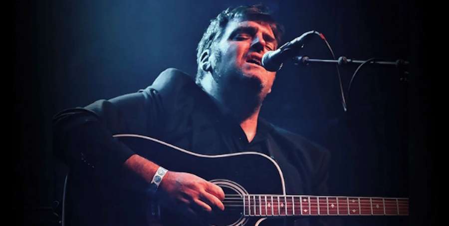 Laughing Bird Arts Association - Alex Lloyd Laughing Bird Arts Association - Alex Lloyd