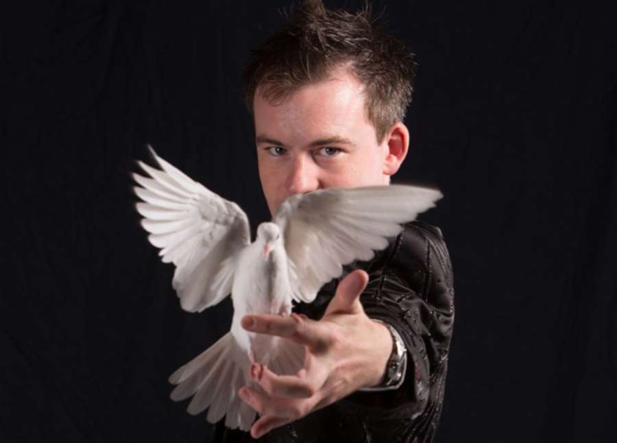 Red Tree Theatre - JD's World of Magic Red Tree Theatre - JD's World of Magic