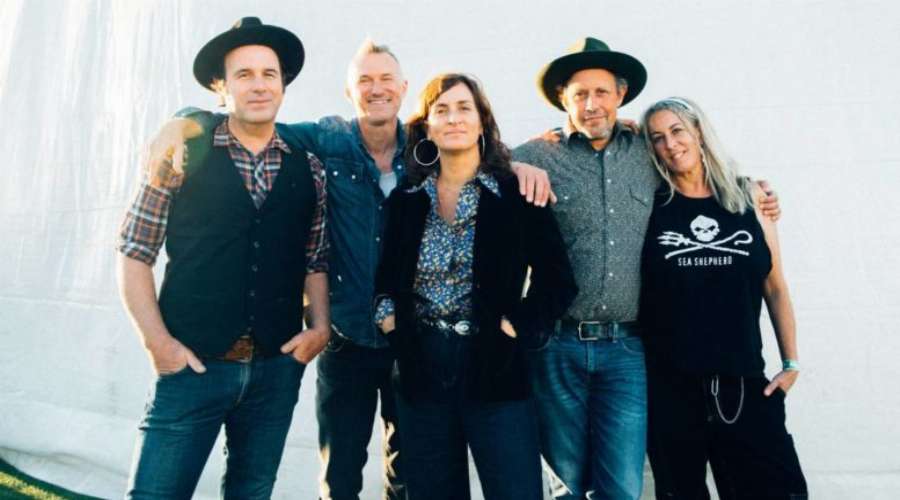 The Art House - The Waifs